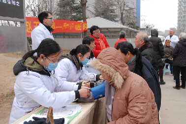 和中医院爱心义诊送温暖